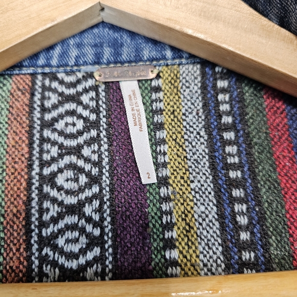 Free People Womens Size 2 Trucker Denim Patchwork Jacket We The Free Hippie Boho - Picture 13 of 16